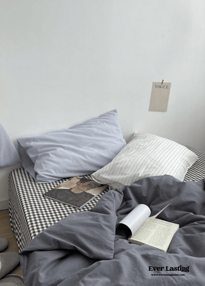Minimal Mixed Gingham Bedding Set / White