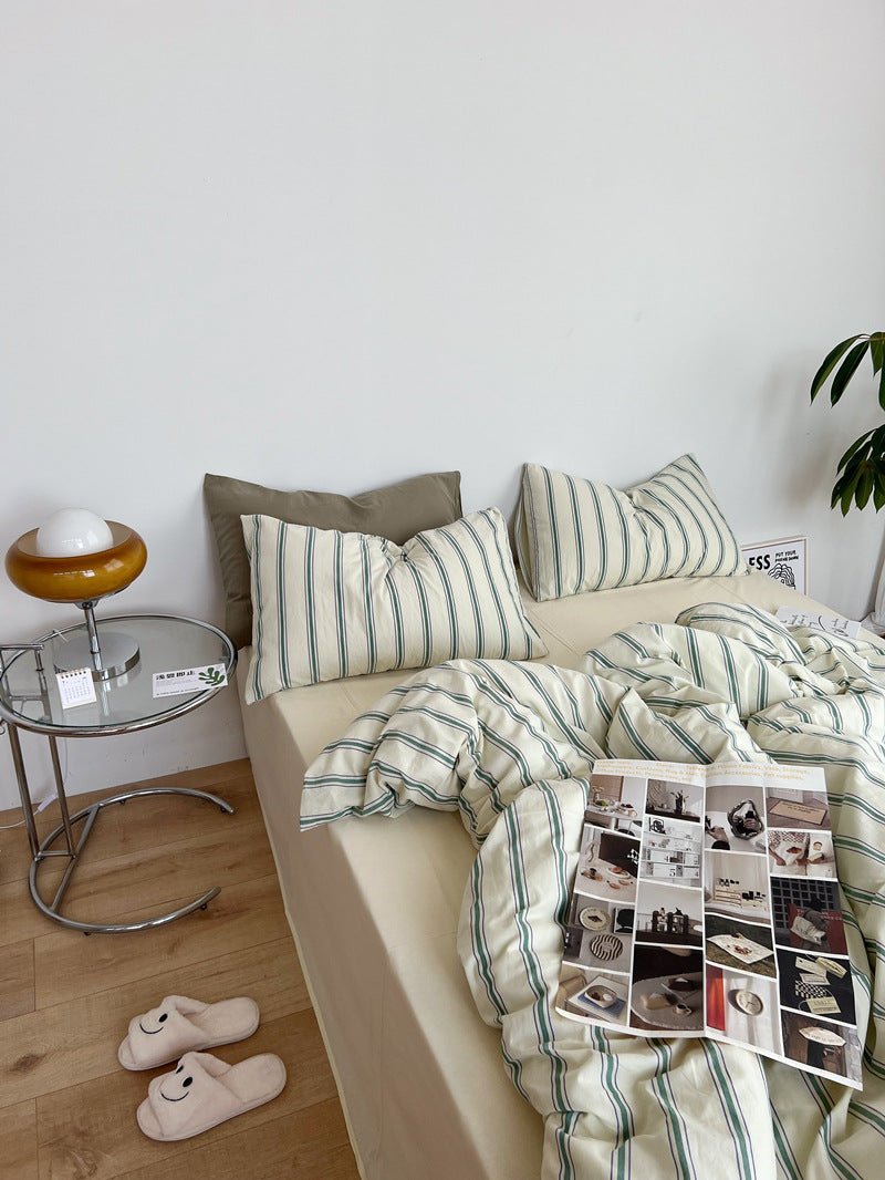 Minimal Stripe Bedding Set / Pink