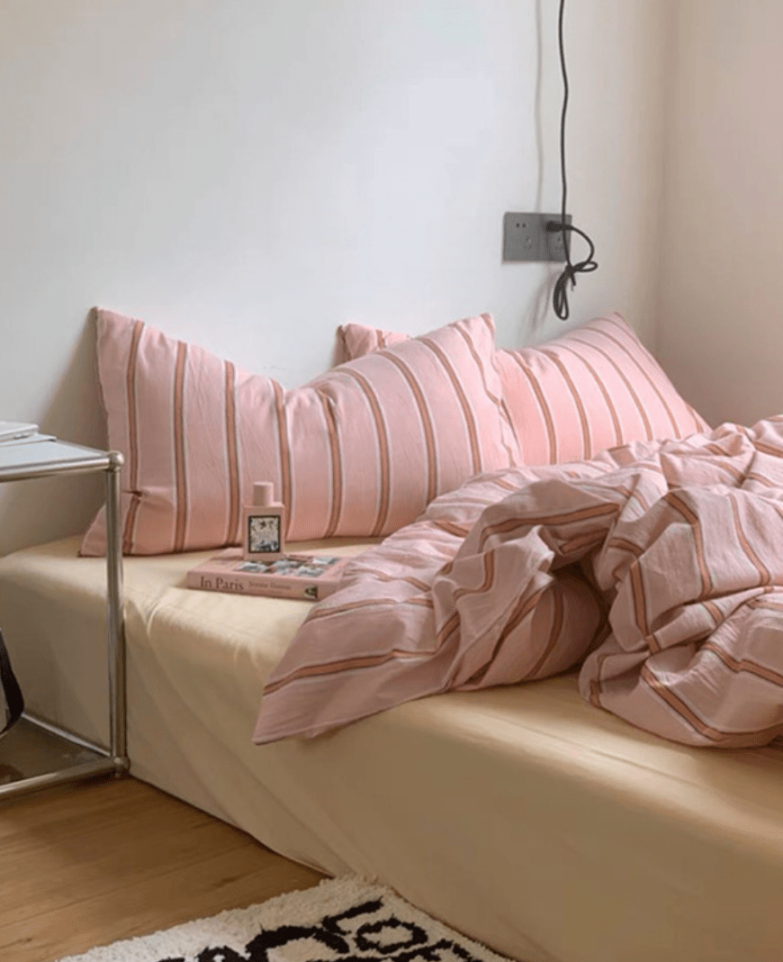 Minimal Stripe Bedding Set / Pink
