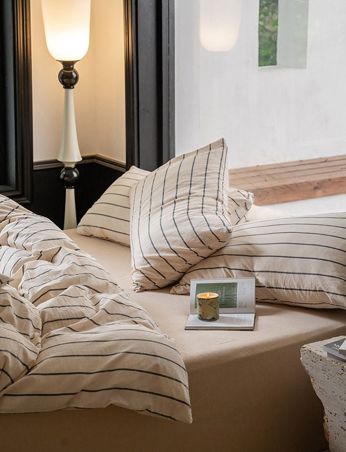 Minimalist Vertical Stripe Bow Ties Bedding Set / Beige Custard