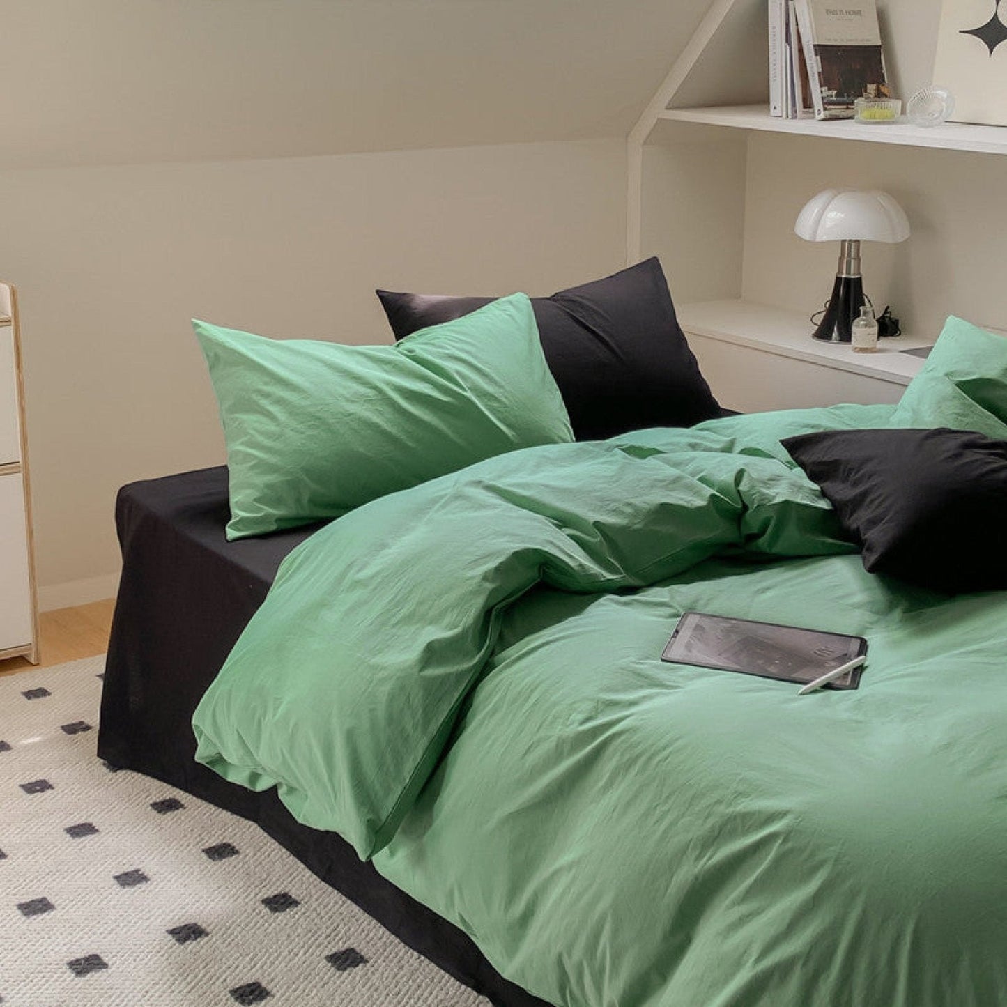 Mixed Color Maximalist Bedding Set / Green + Pink