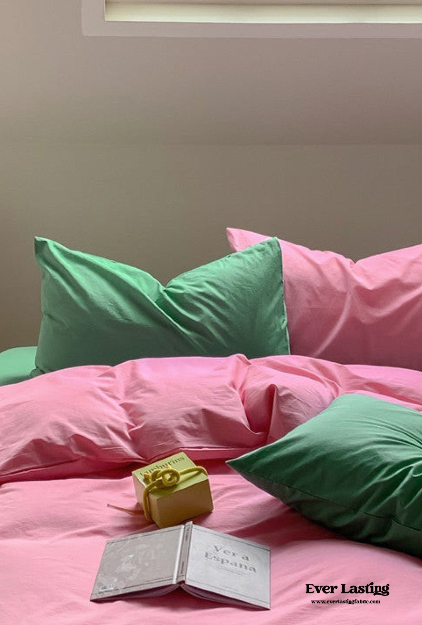 Mixed Color Maximalist Bedding Set / Green + Pink