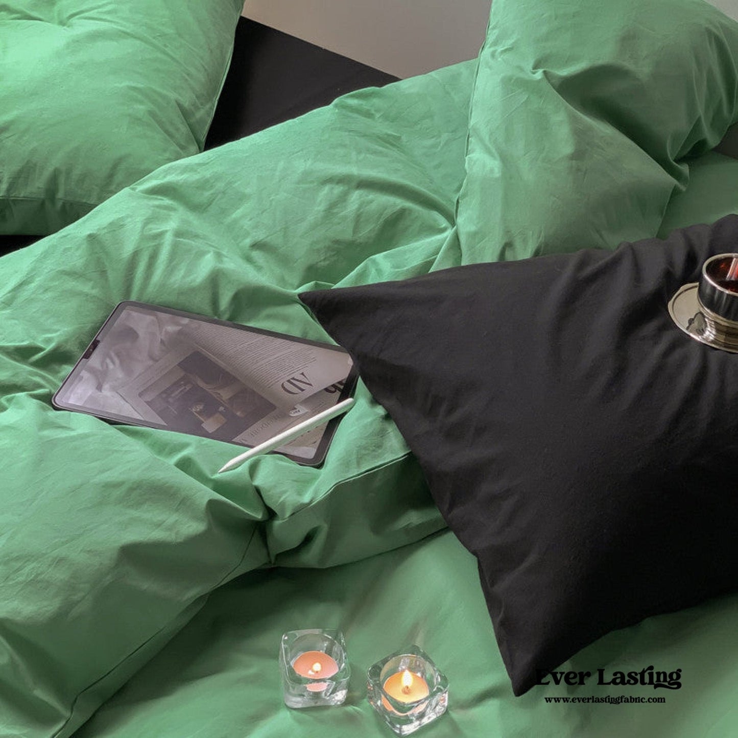 Mixed Color Maximalist Bedding Set / Purple + Black