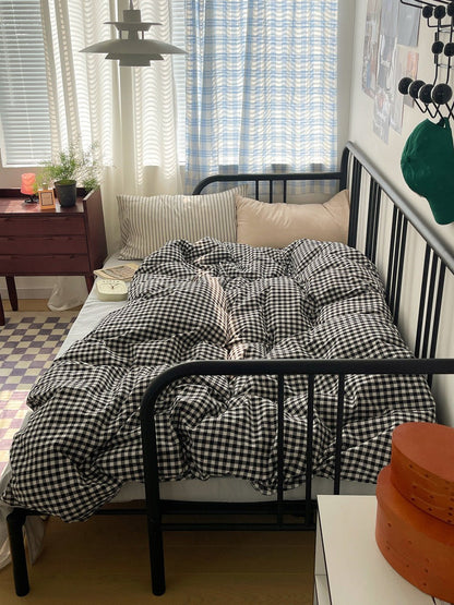 Mixed Gingham Striped Bedding Set / Pink