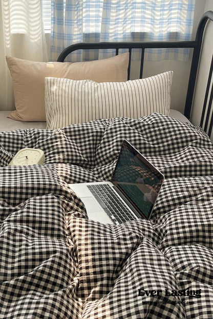 Mixed Gingham Striped Bedding Set / Purple Pink