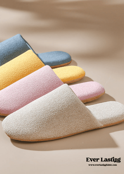 Modern House Slipper / Brown