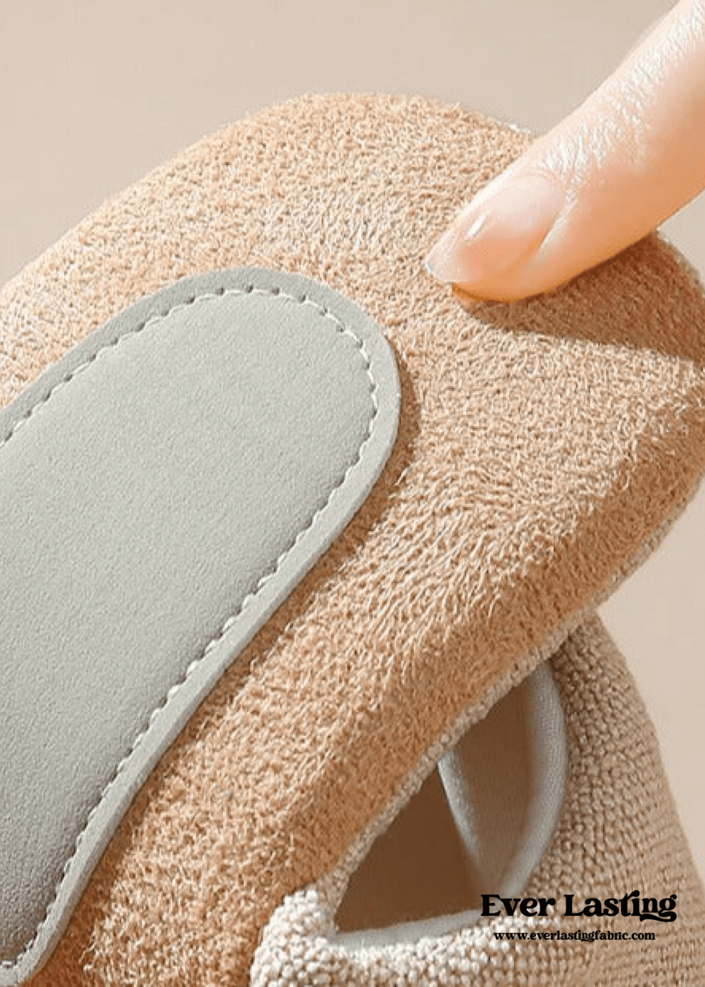 Modern House Slipper / Brown