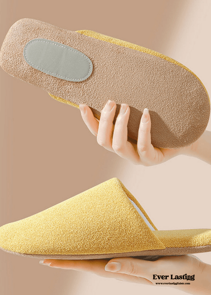 Modern House Slipper / Brown