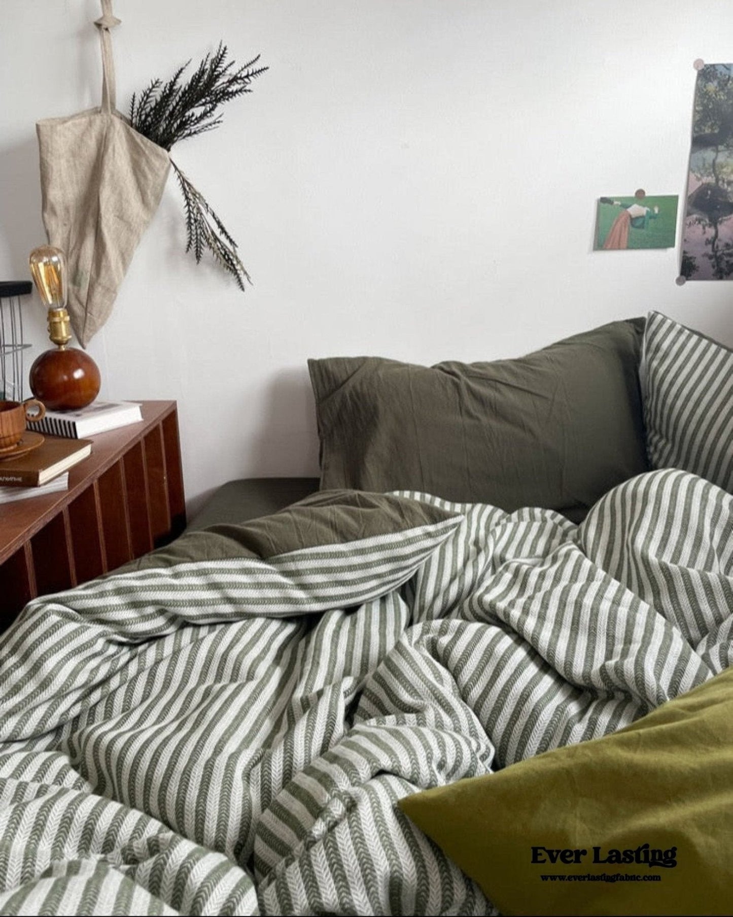 Moss Green Striped Jacquard Bedding Set