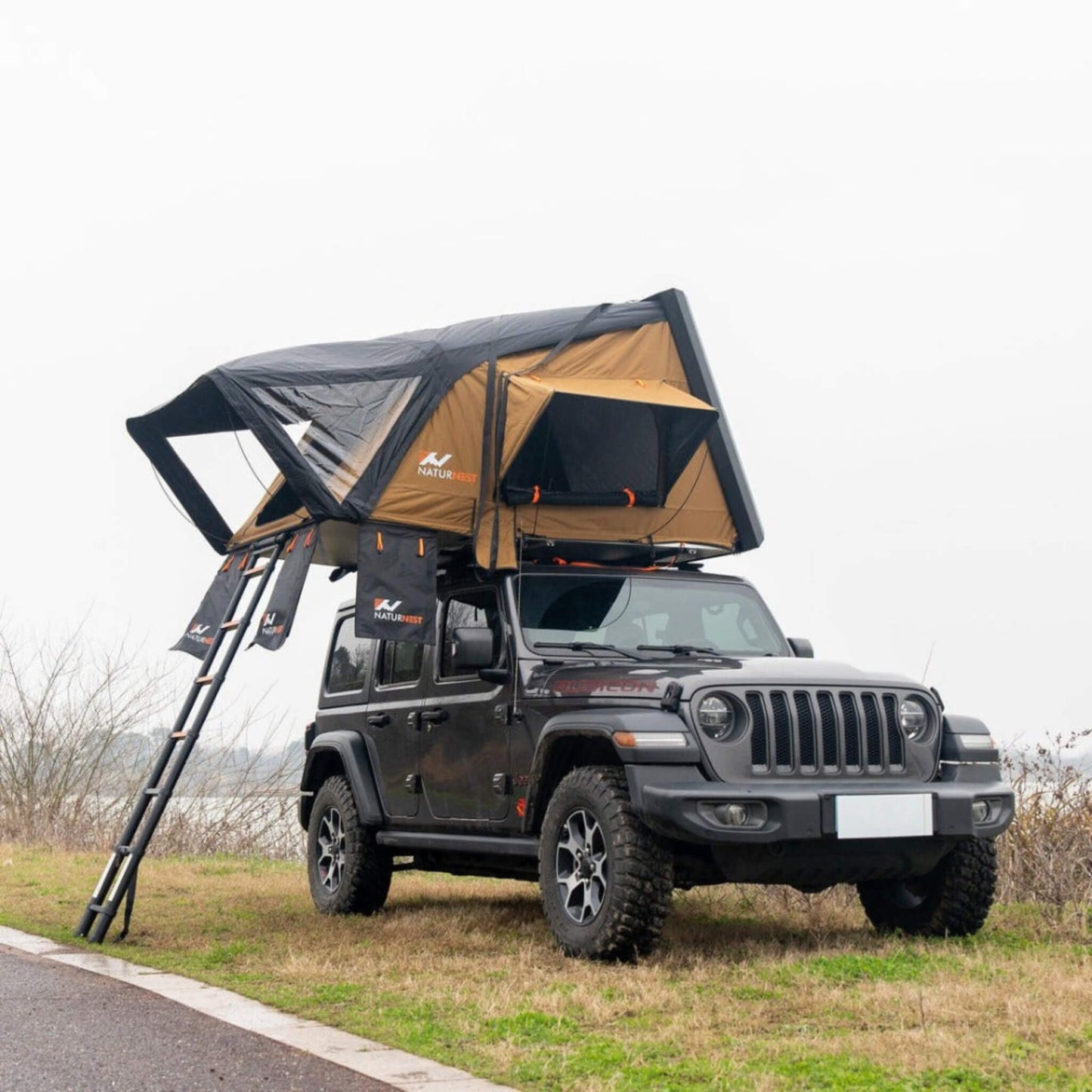 Naturnest Sirius 2 Premium 2XL 3-Person Clamshell Rooftop Tent (SAK91382)