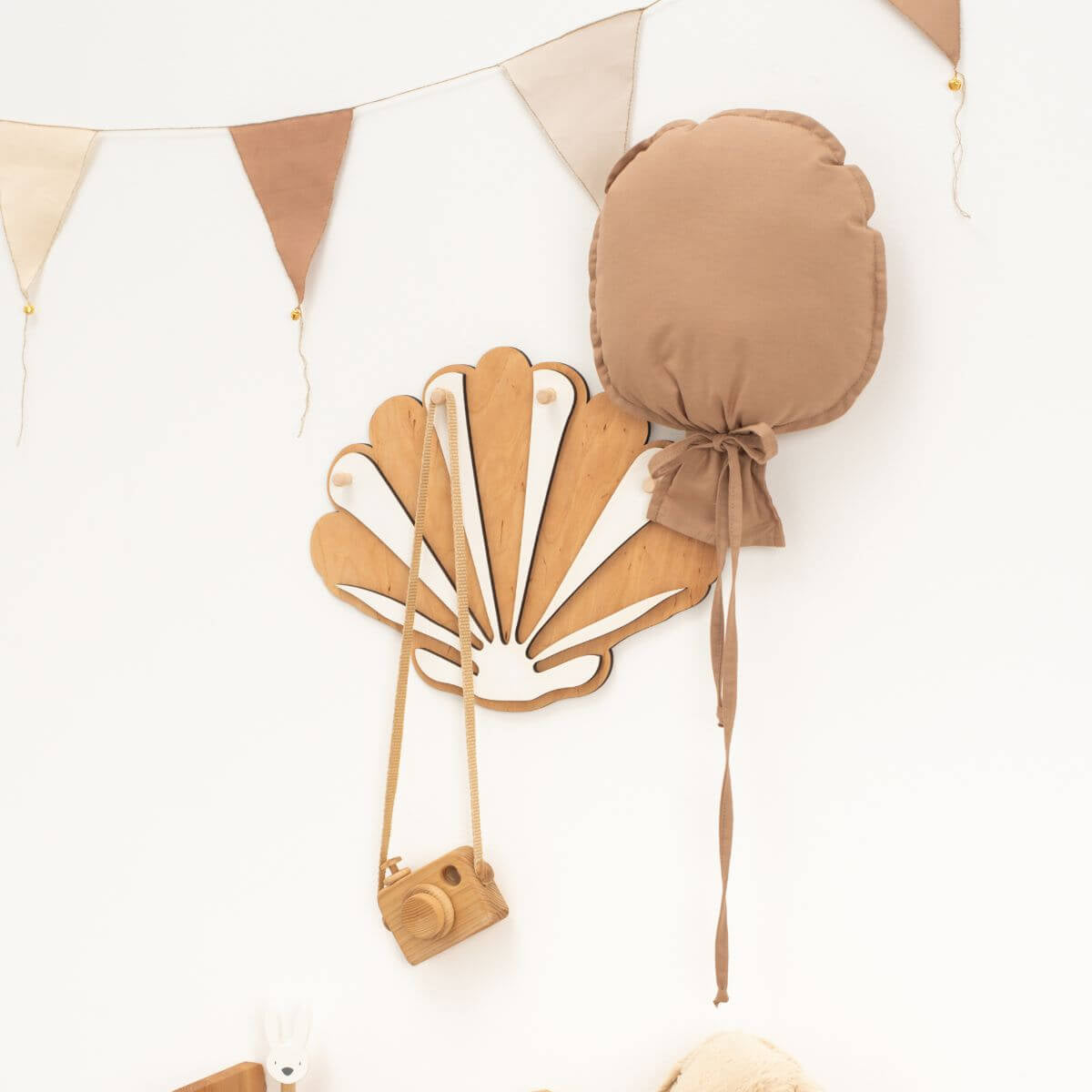 Sea Shell Wall Hanger for Nursery