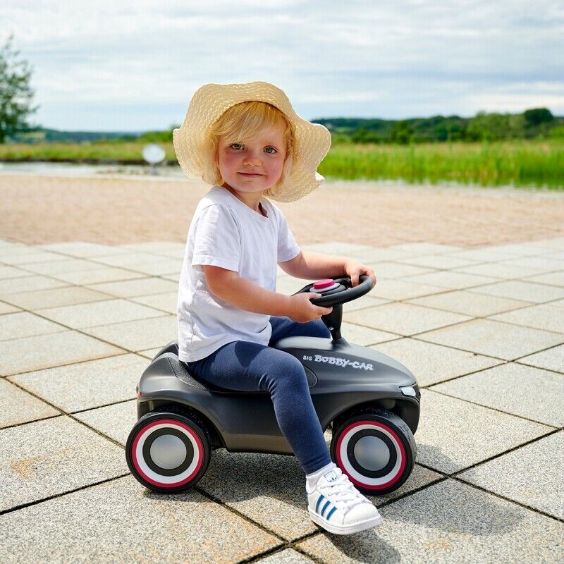 Neo Anthrazit BIG Rider Bobby Car: The Ultimate Riding Experience