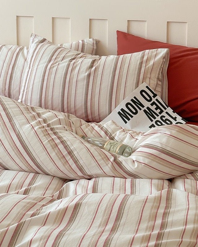 Parker Minimalist Striped Bedding Set / Blue & Brown