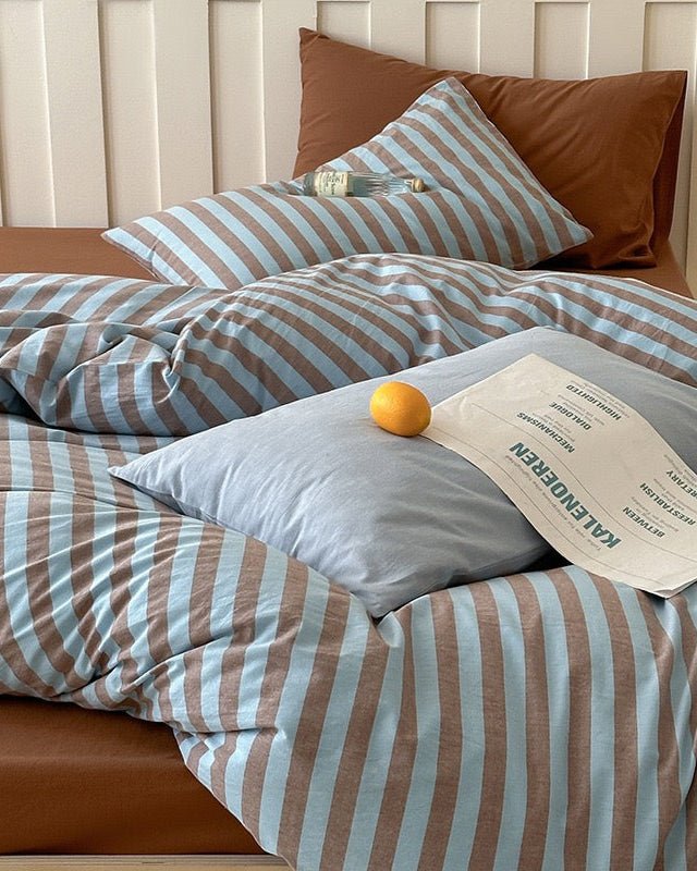 Parker Minimalist Striped Bedding Set / Blue