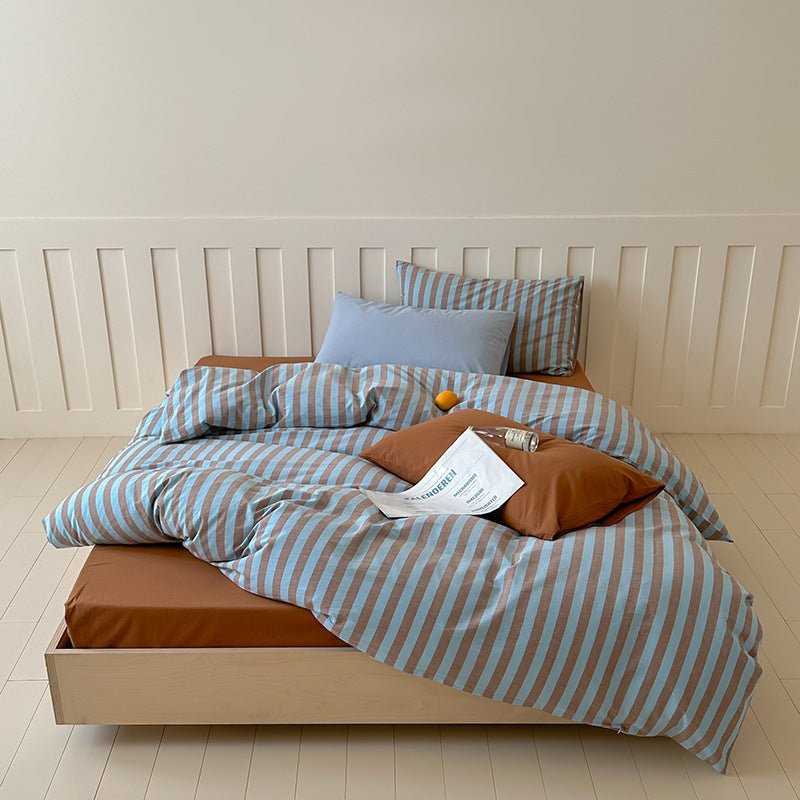Parker Minimalist Striped Bedding Set / Blue