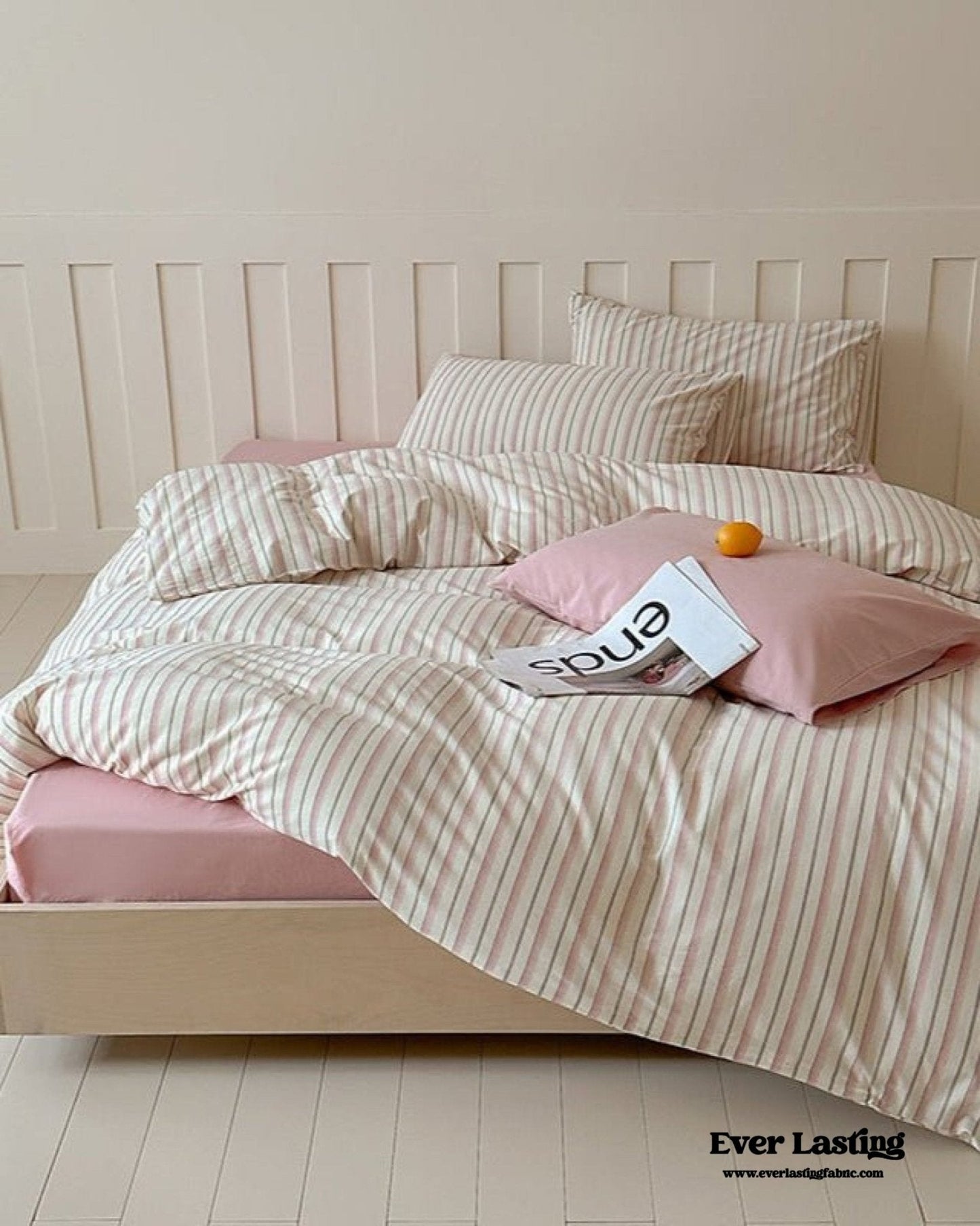 Parker Minimalist Striped Bedding Set / Pink