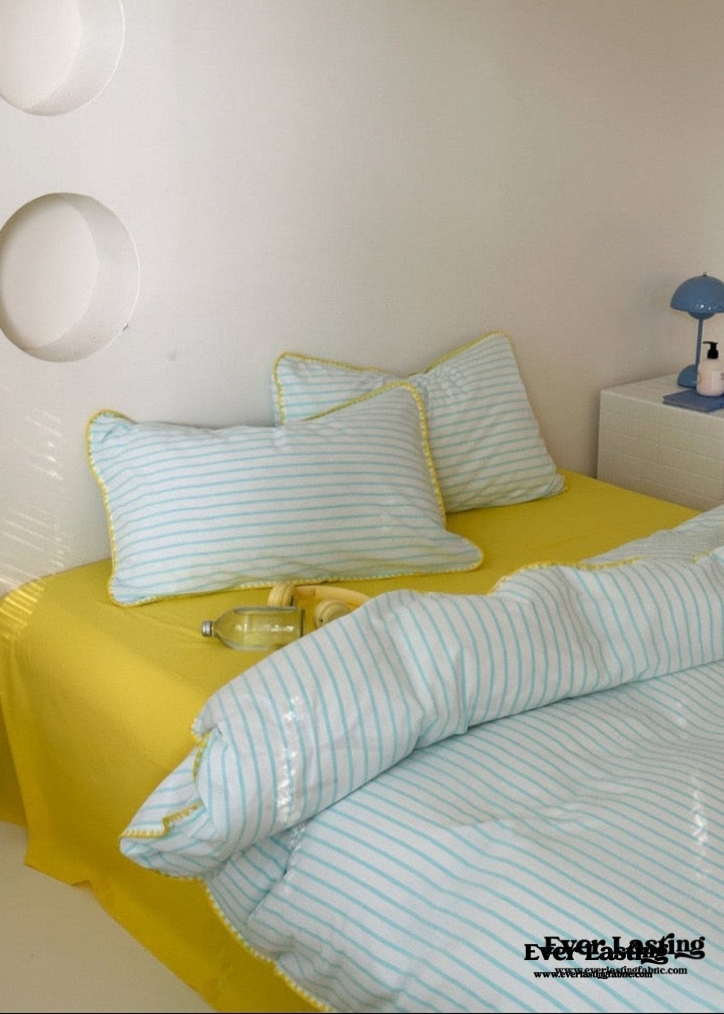 Pepper Candy Stripe Bedding Set / Fuchsia