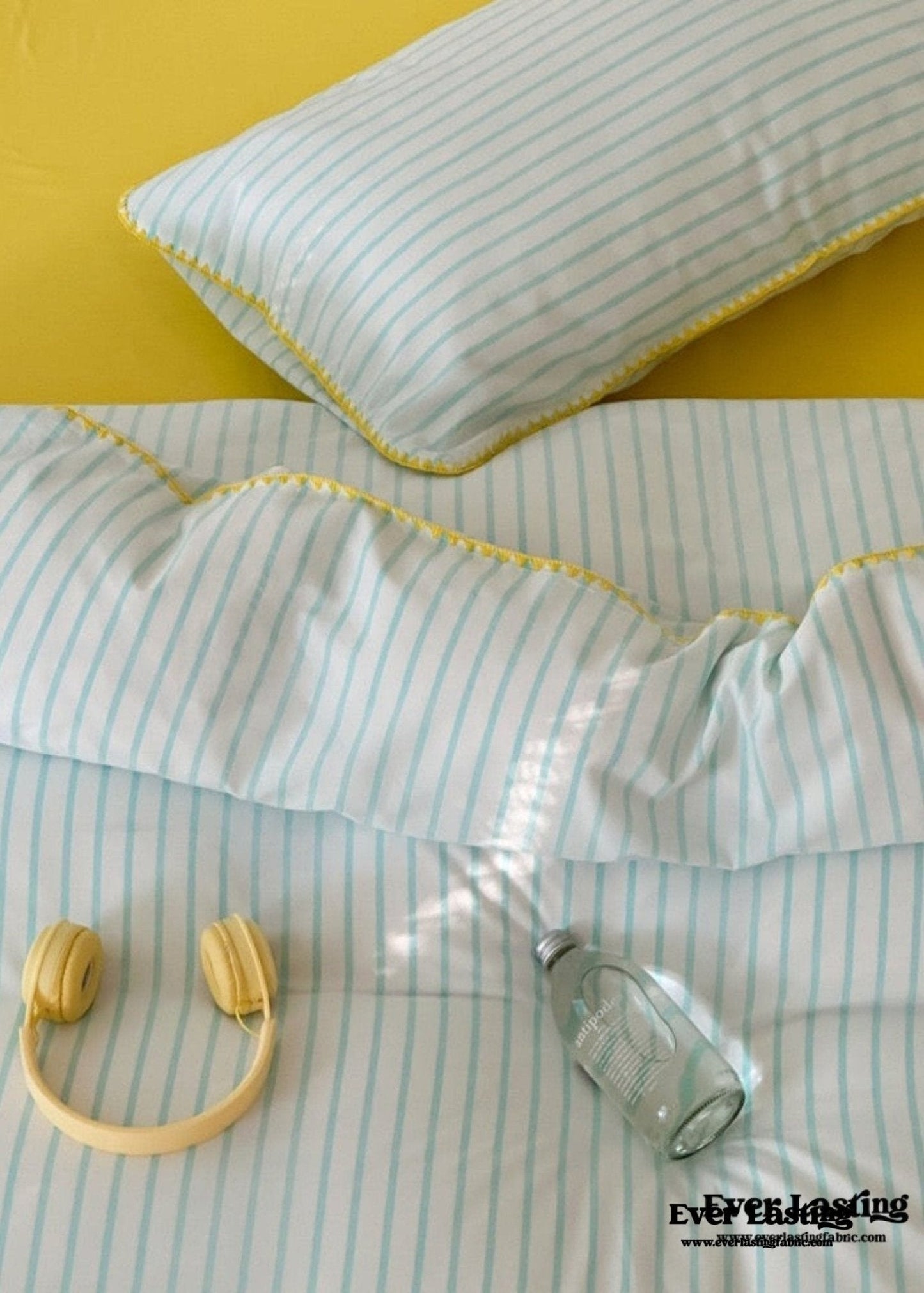 Pepper Candy Stripe Bedding Set / Fuchsia