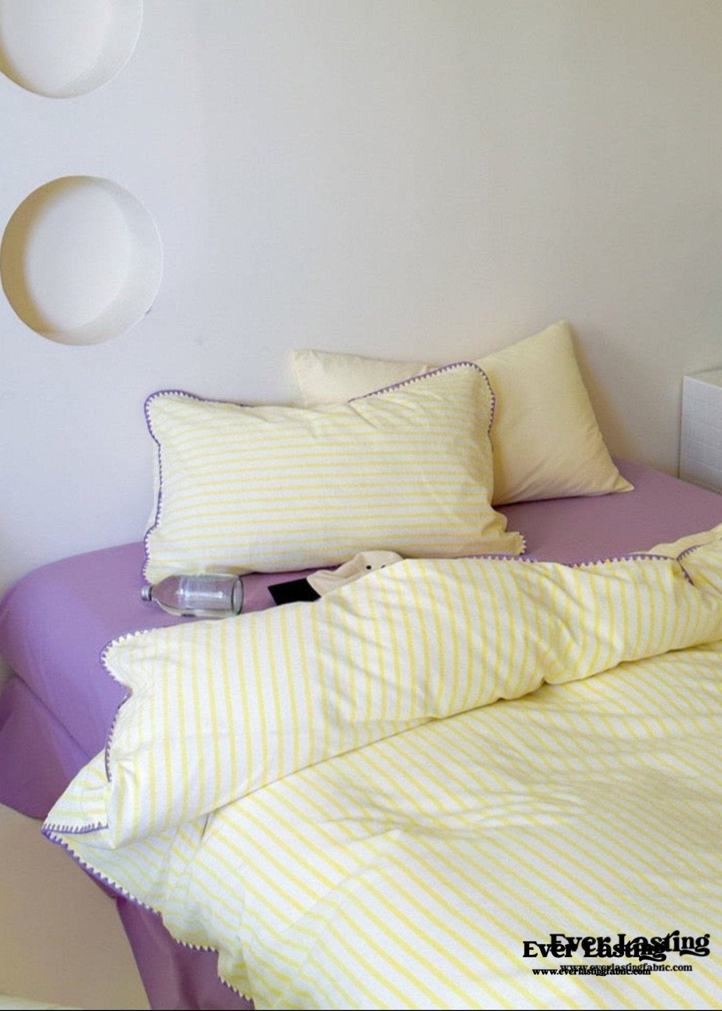 Pepper Candy Stripe Bedding Set / Fuchsia