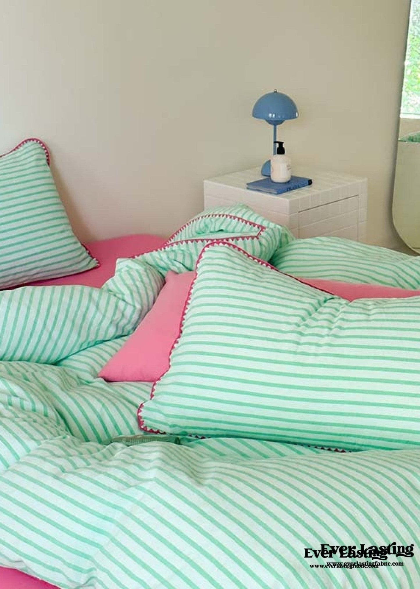 Pepper Candy Stripe Bedding Set / Fuchsia