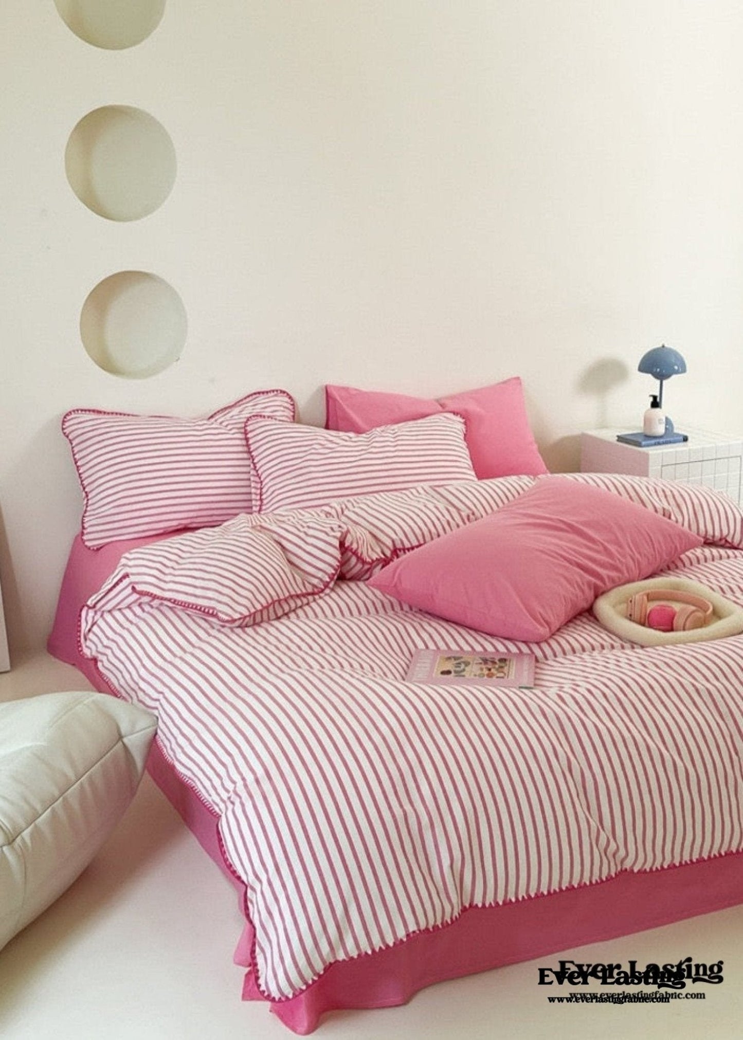 Pepper Candy Stripe Bedding Set / Fuchsia