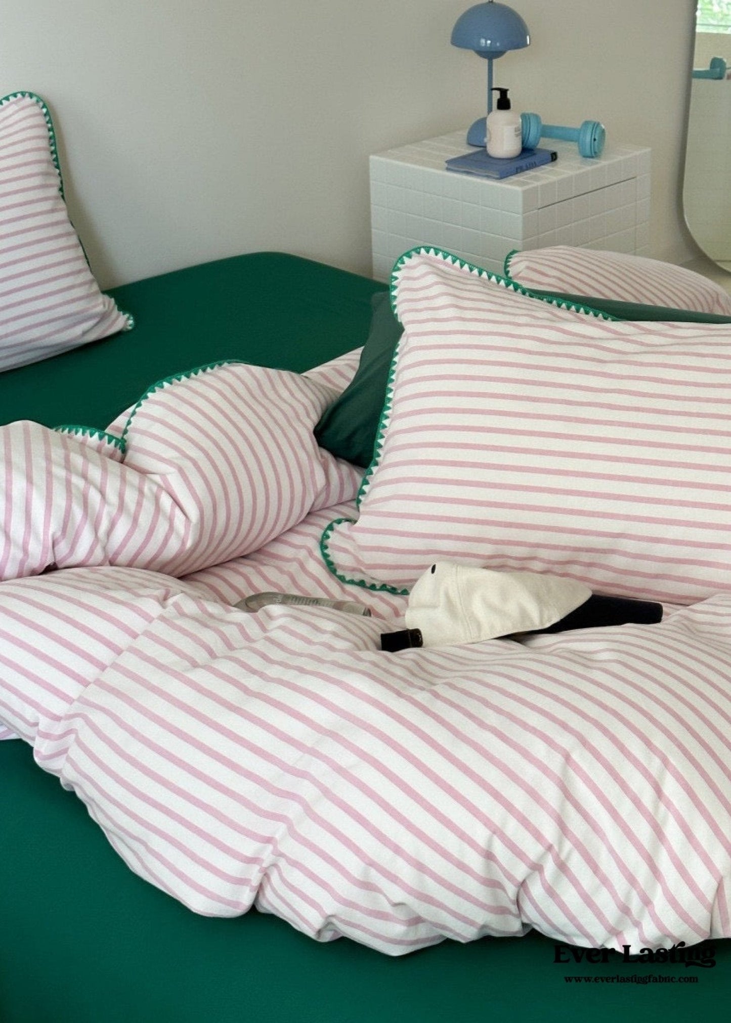 Pepper Candy Stripe Bedding Set / Fuchsia
