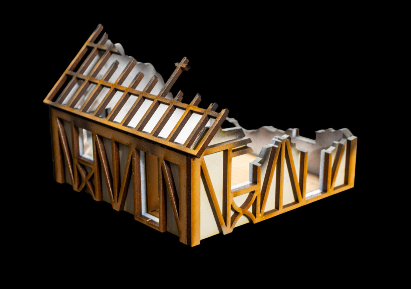 28mm Small Half Timber House  - 28MPNT550 (Assembled and Painted)
