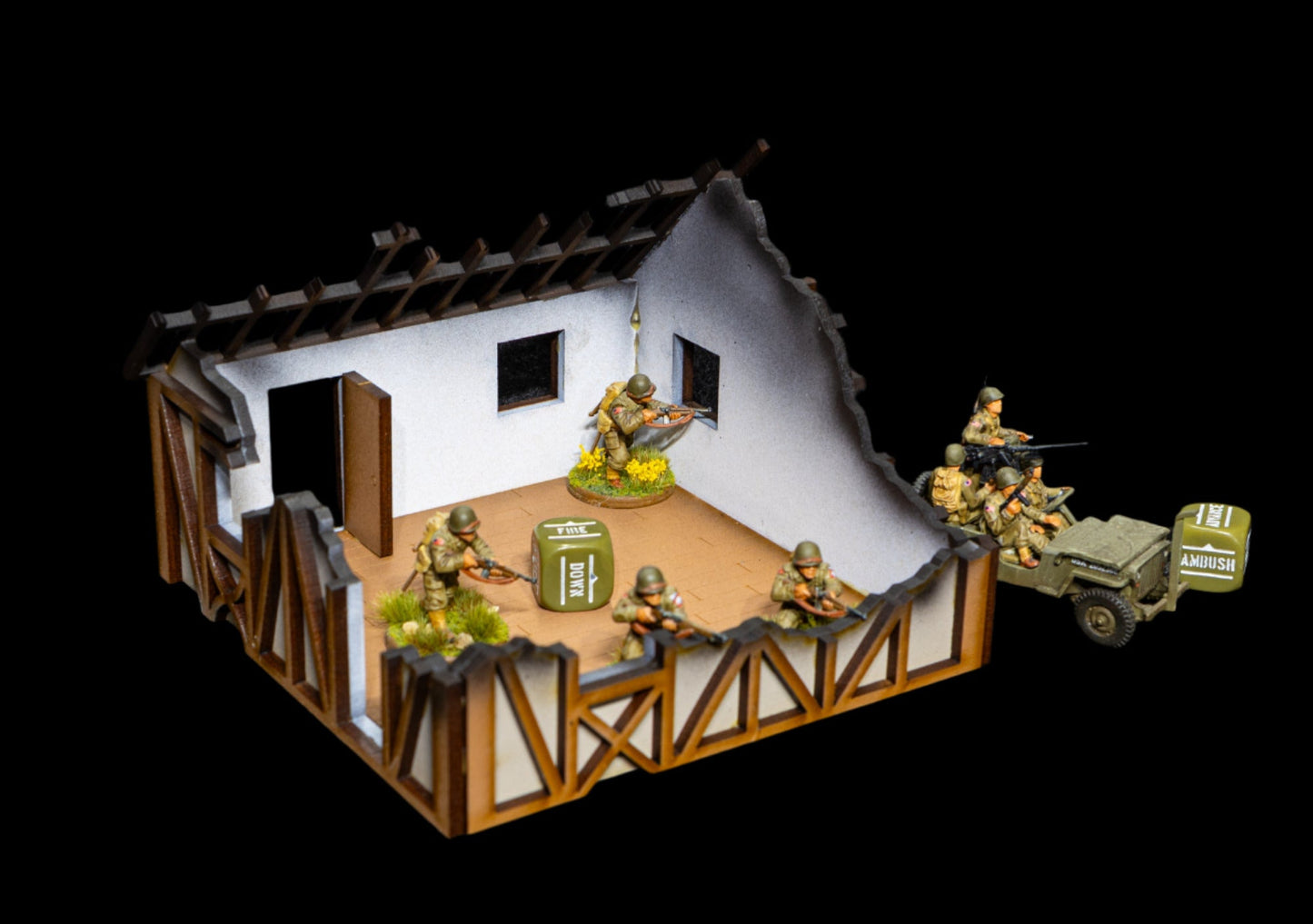 28mm Small Half Timber House  - 28MPNT550 (Assembled and Painted)