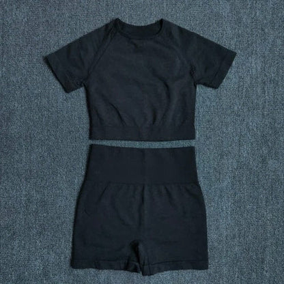FlexFit Seamless Women’s Yoga Set: Comfort & Style