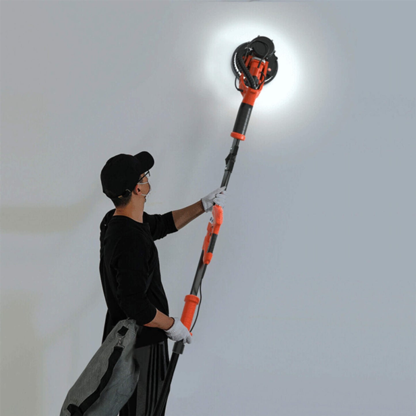 Professional Electric 750W Drywall Ceiling Pole Sander W/ Vacuum (SAK97855)