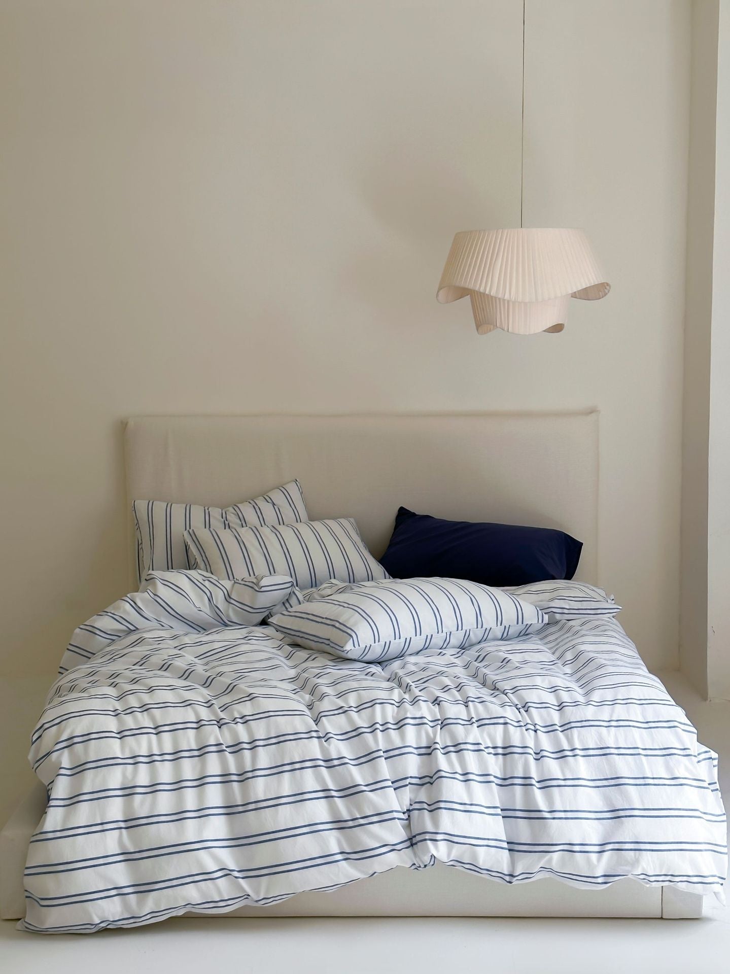 Refreshing Stripe Bedding Set / Blue Single