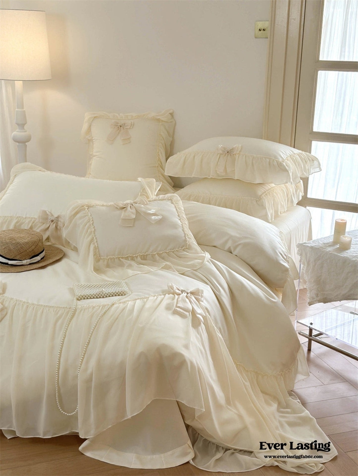 Ribbon Bow Airy Lace Bedding Set / Blue