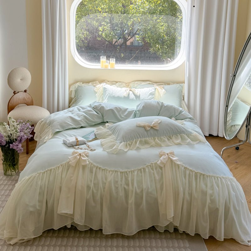 Ribbon Bow Airy Lace Bedding Set / Cream White