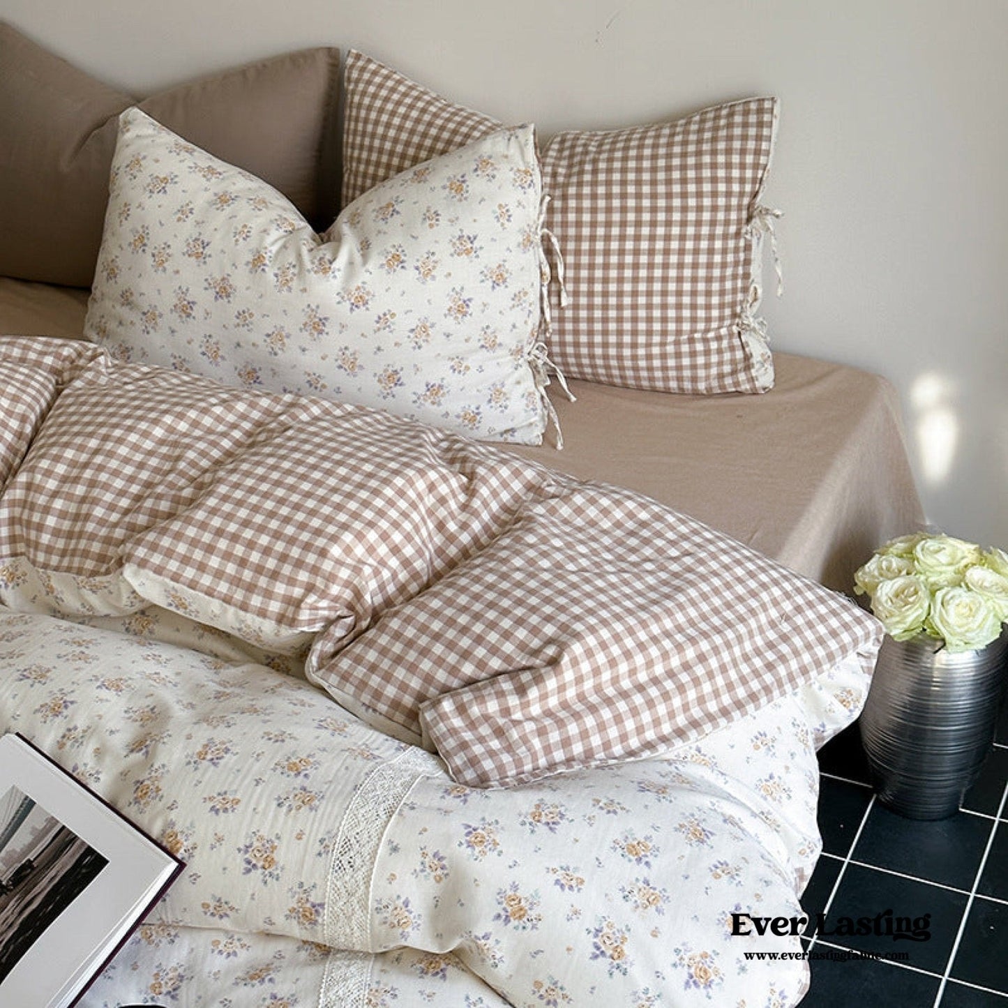 Rosalie Floral Lace Gingham Bedding Set / Pink