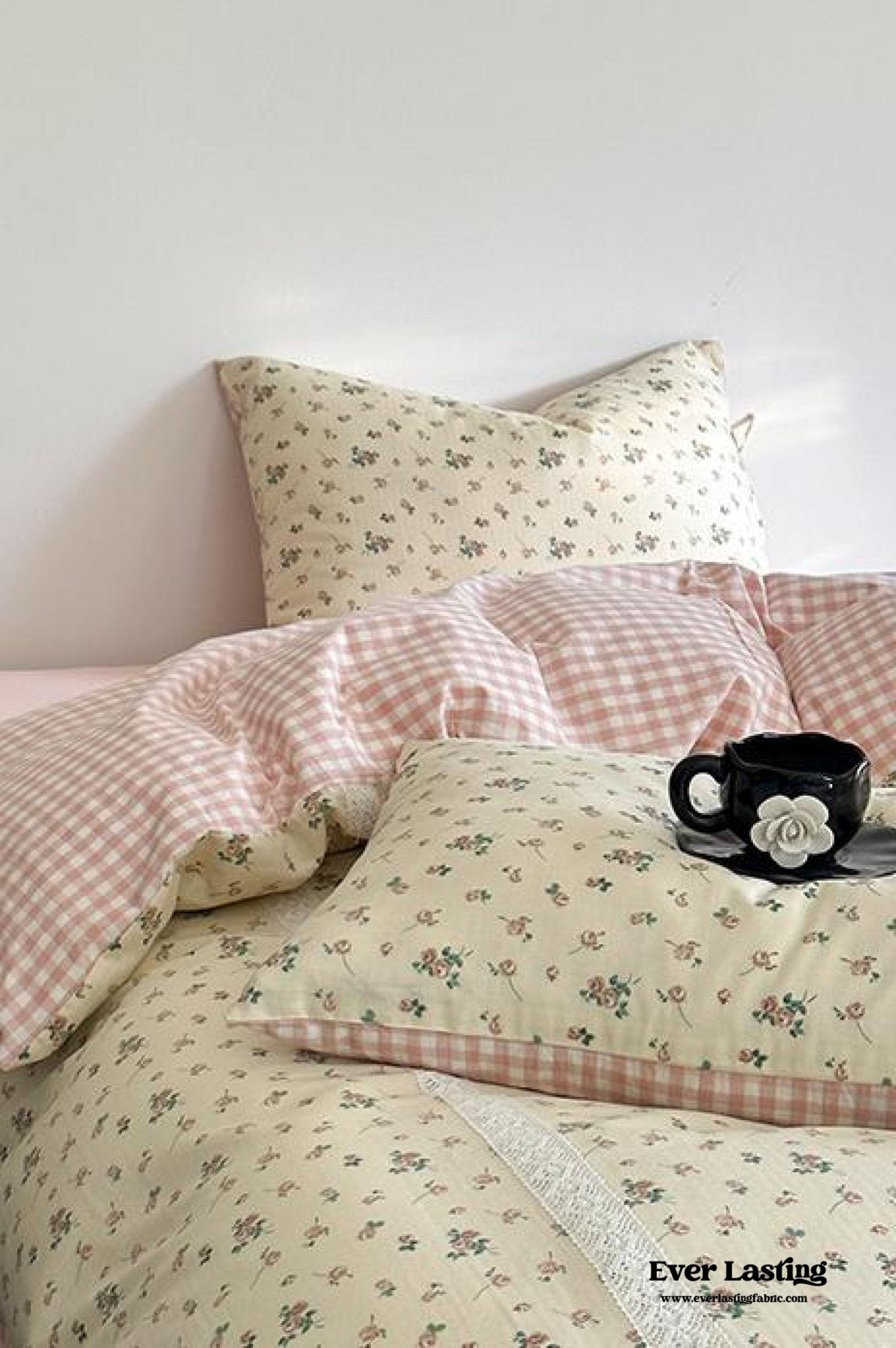 Rosalie Floral Lace Gingham Bedding Set / Pink