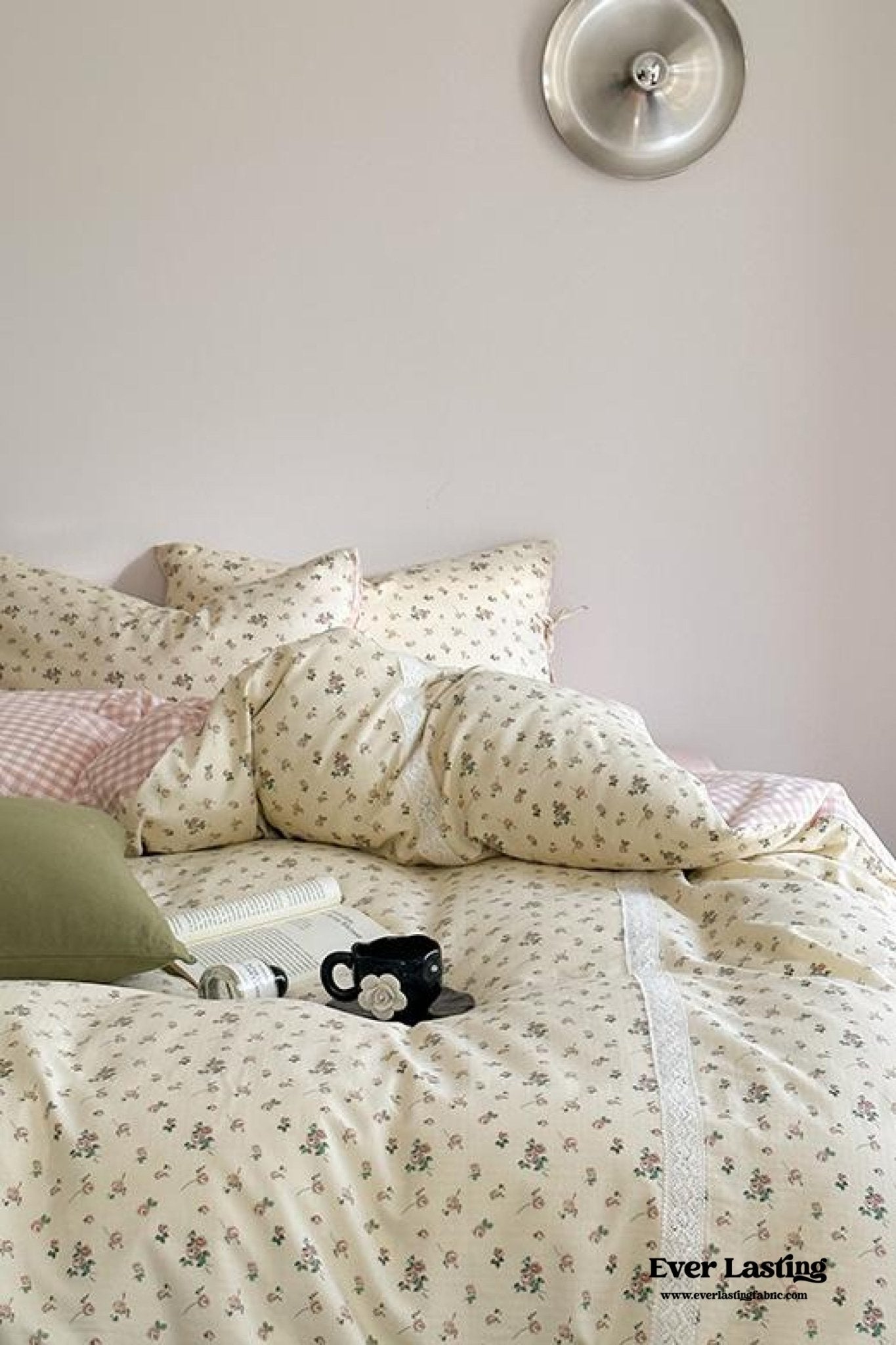 Rosalie Floral Lace Gingham Bedding Set / Pink