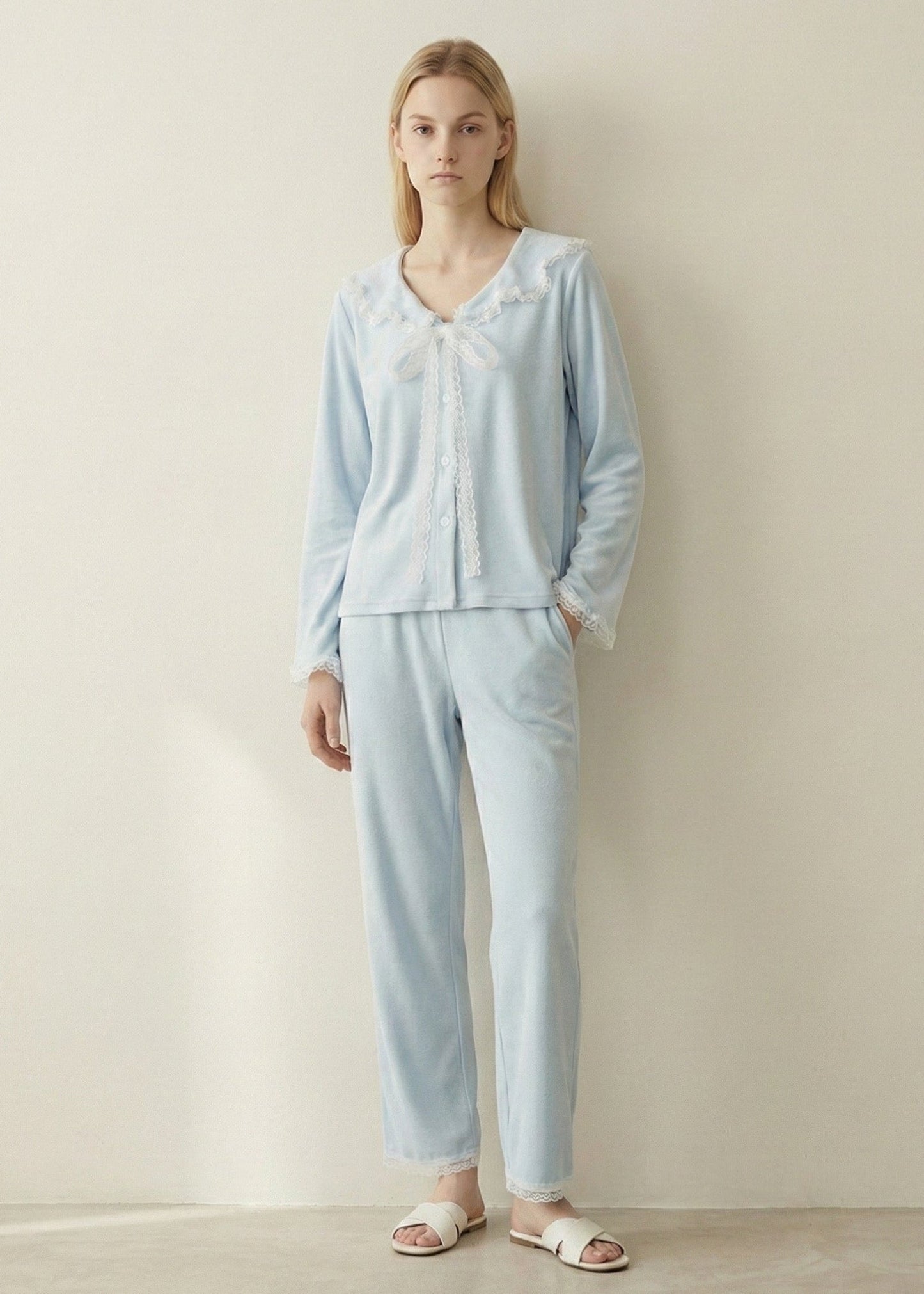 Rosy Velvet Coquette Lace Pajama Set / Blue