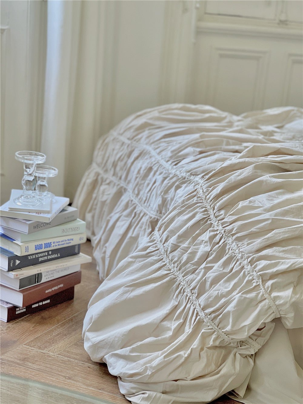 Royal Bedding Set / Beige