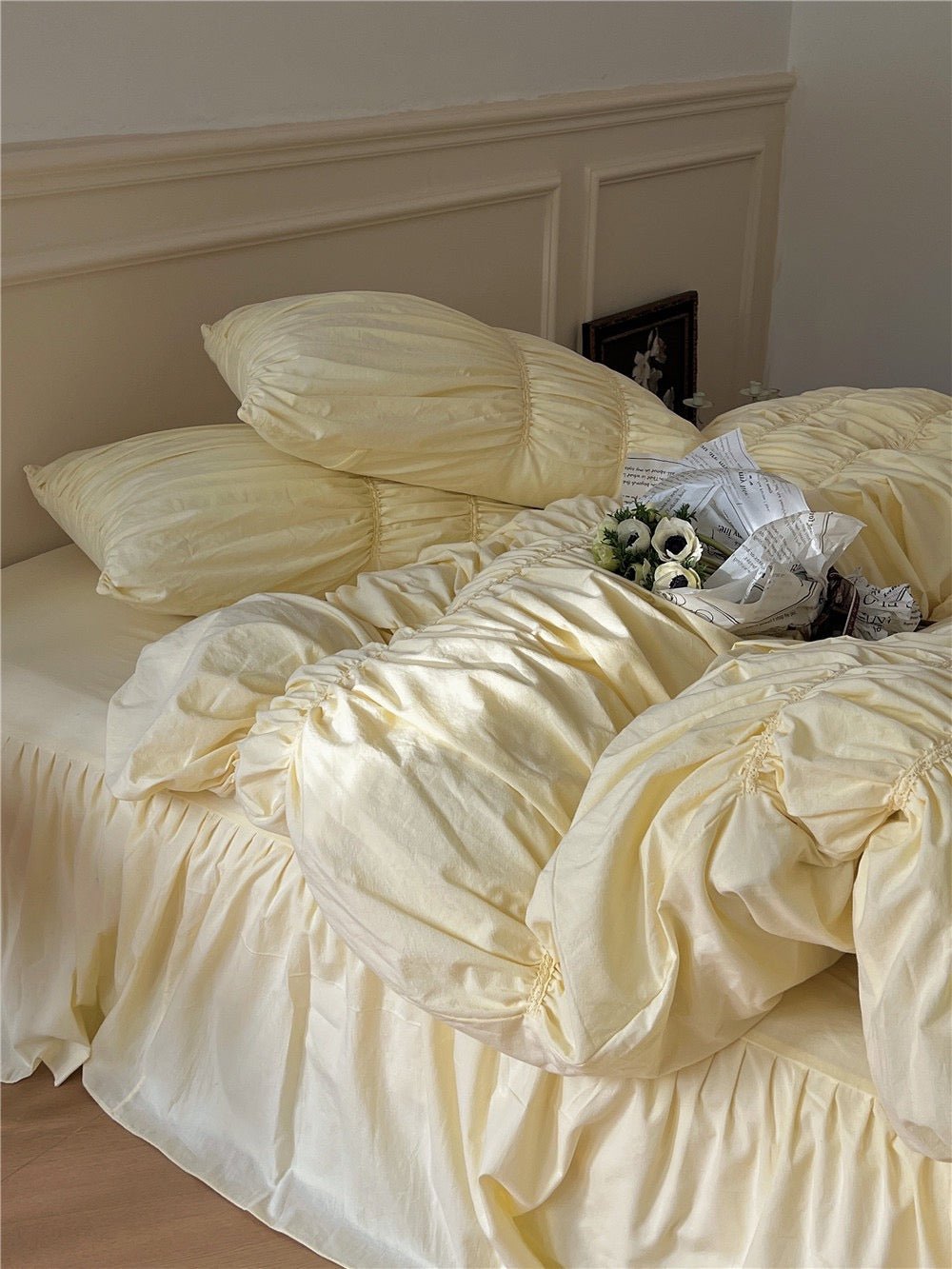 Royal Bedding Set / Beige