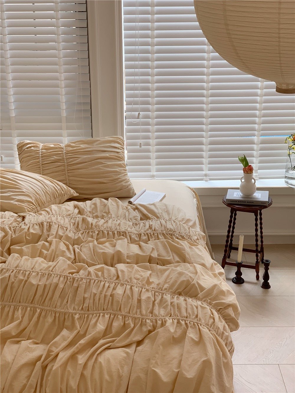 Royal Bedding Set / Beige