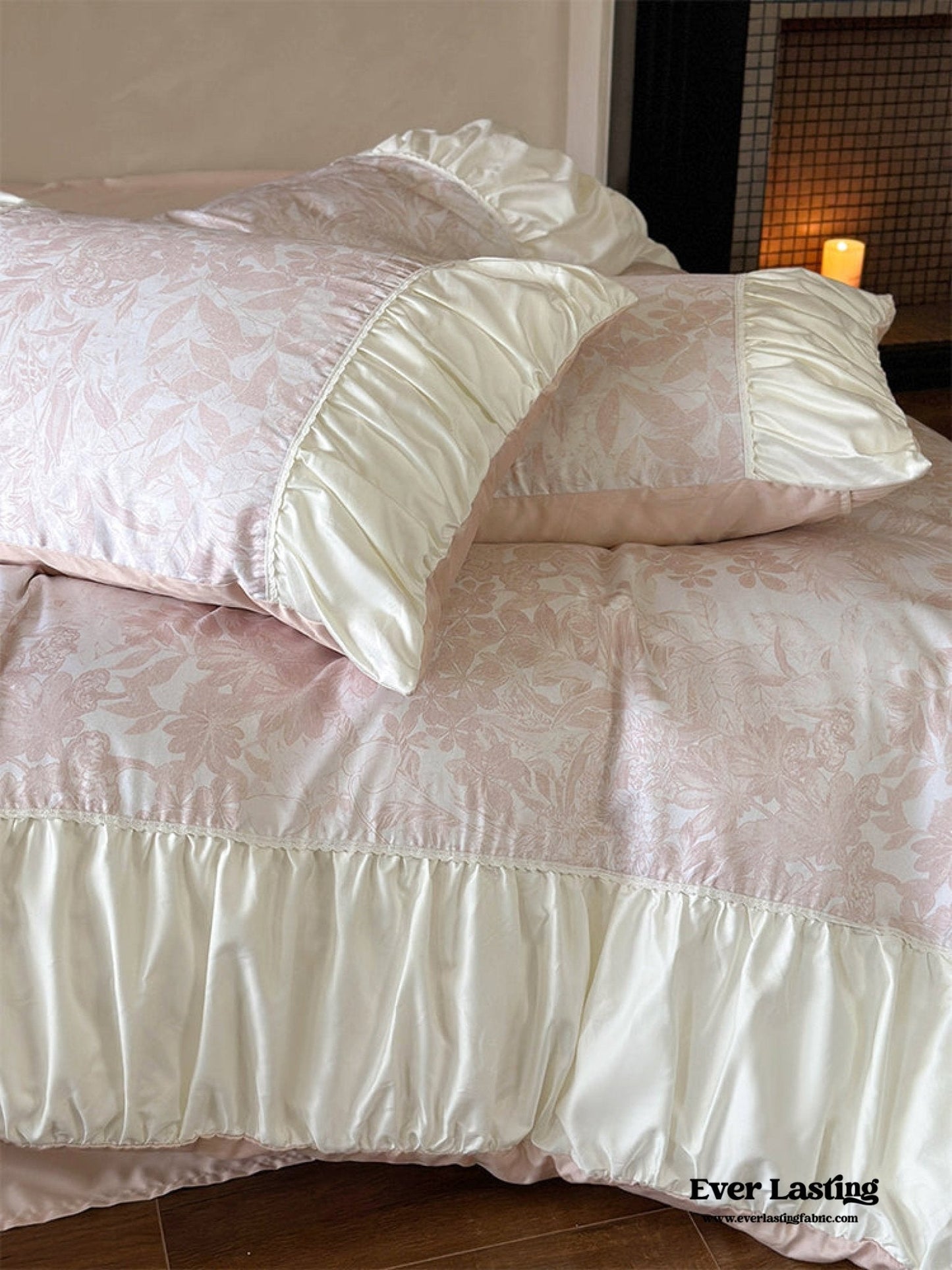 Royal Floral Ruffle Bedding Set / Green