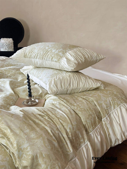 Royal Floral Ruffle Bedding Set / Pink