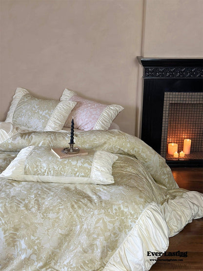 Royal Floral Ruffle Bedding Set / Pink