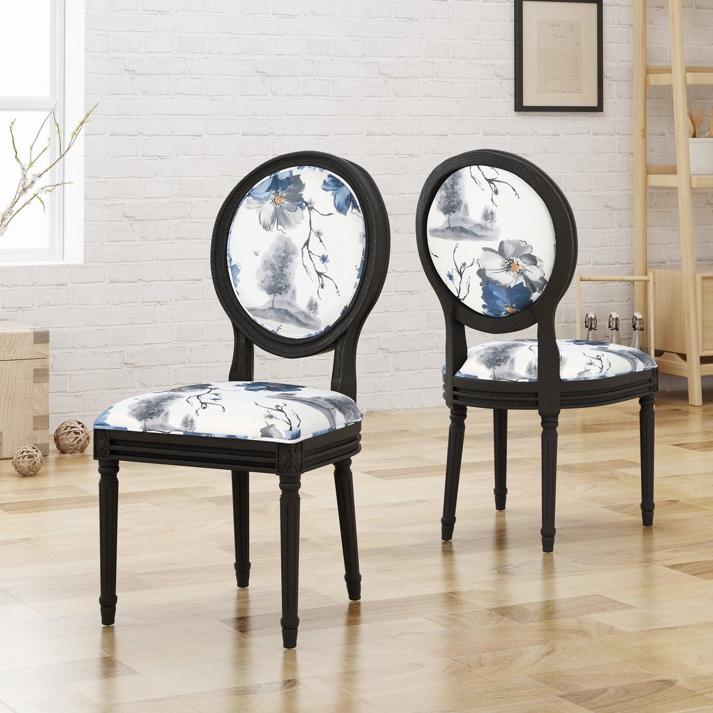 Round Back Chair