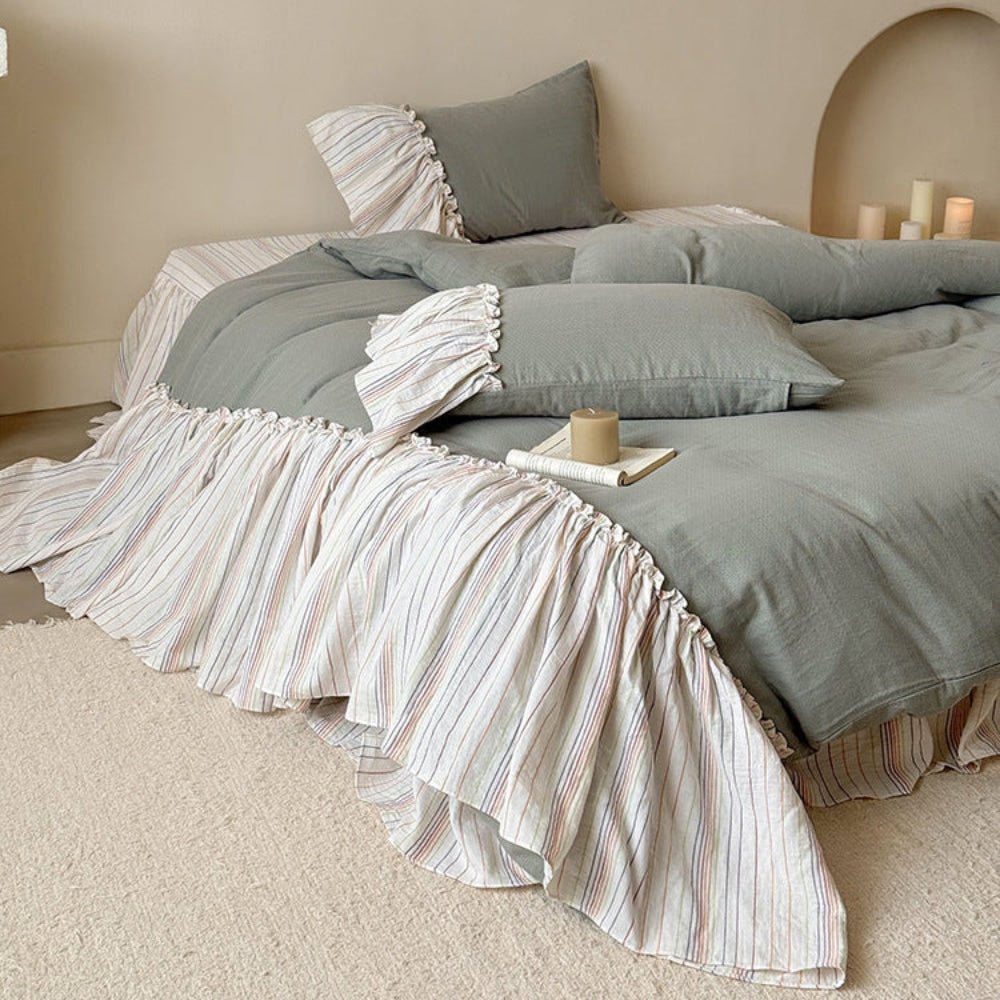 Savannah Lace Ruffle Double Gauze Bedding Set / Gray