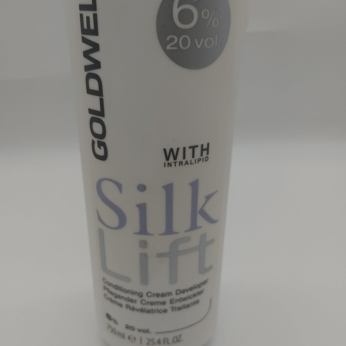 VIP Extensions Silk Lift Conditioning Cream Developer, 6% / 20 Volume, 25.4 oz