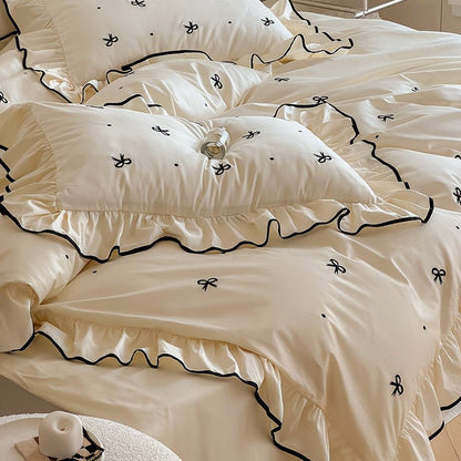Silky Ribbon Ruffle Bedding Set / Cream White