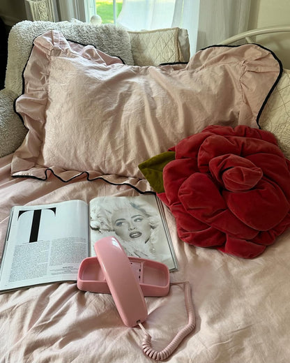Silky Ruffle Bedding Set / Ivory White