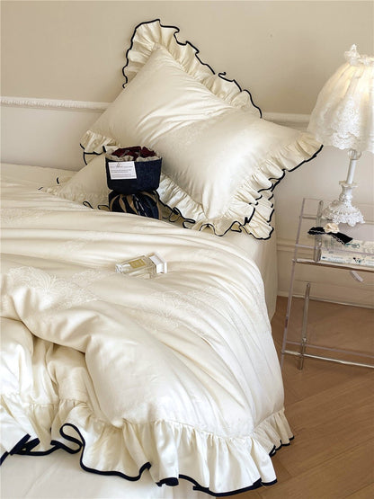 Silky Ruffle Bedding Set / Rust Pink