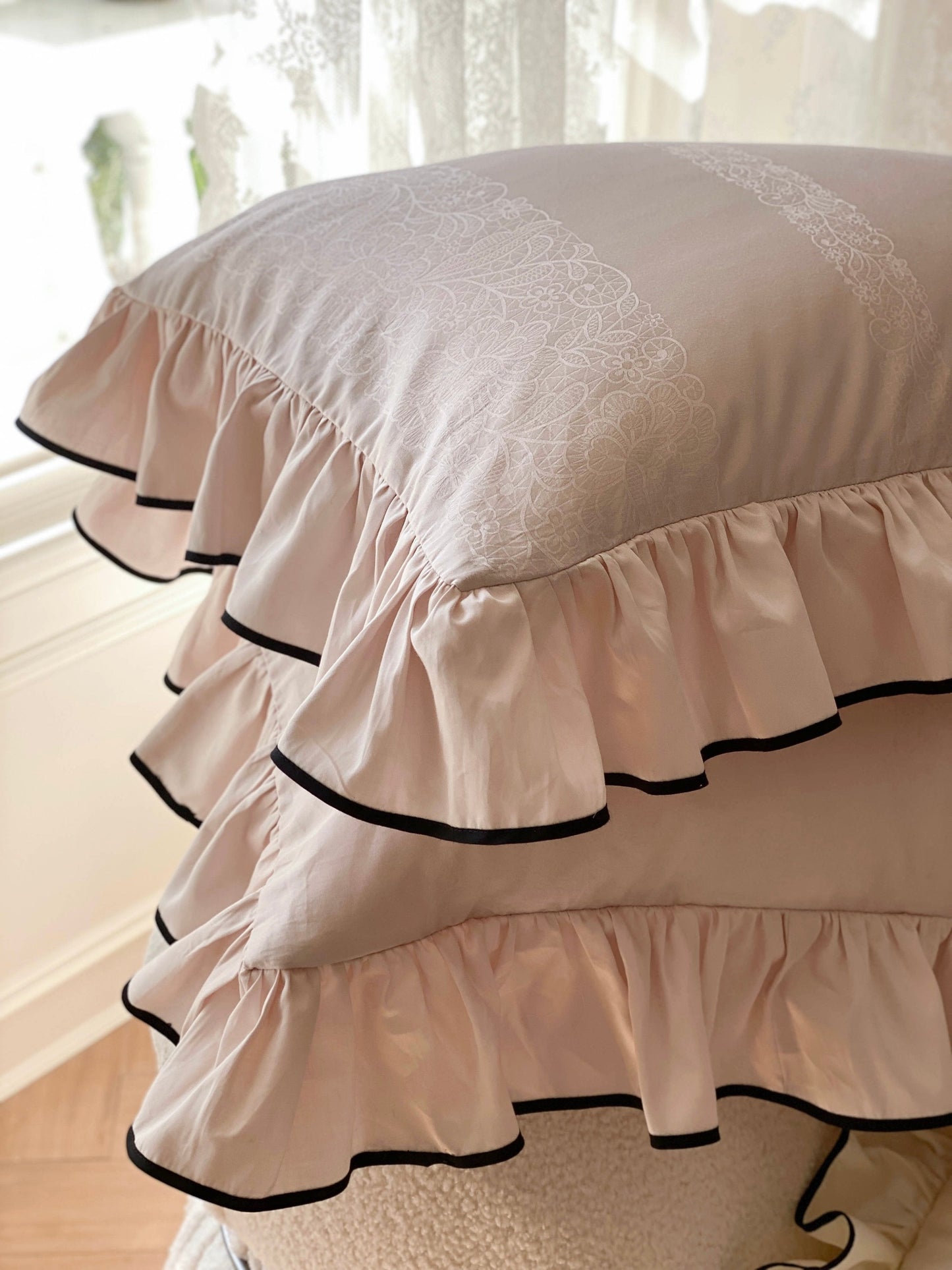 Silky Ruffle Pillowcases